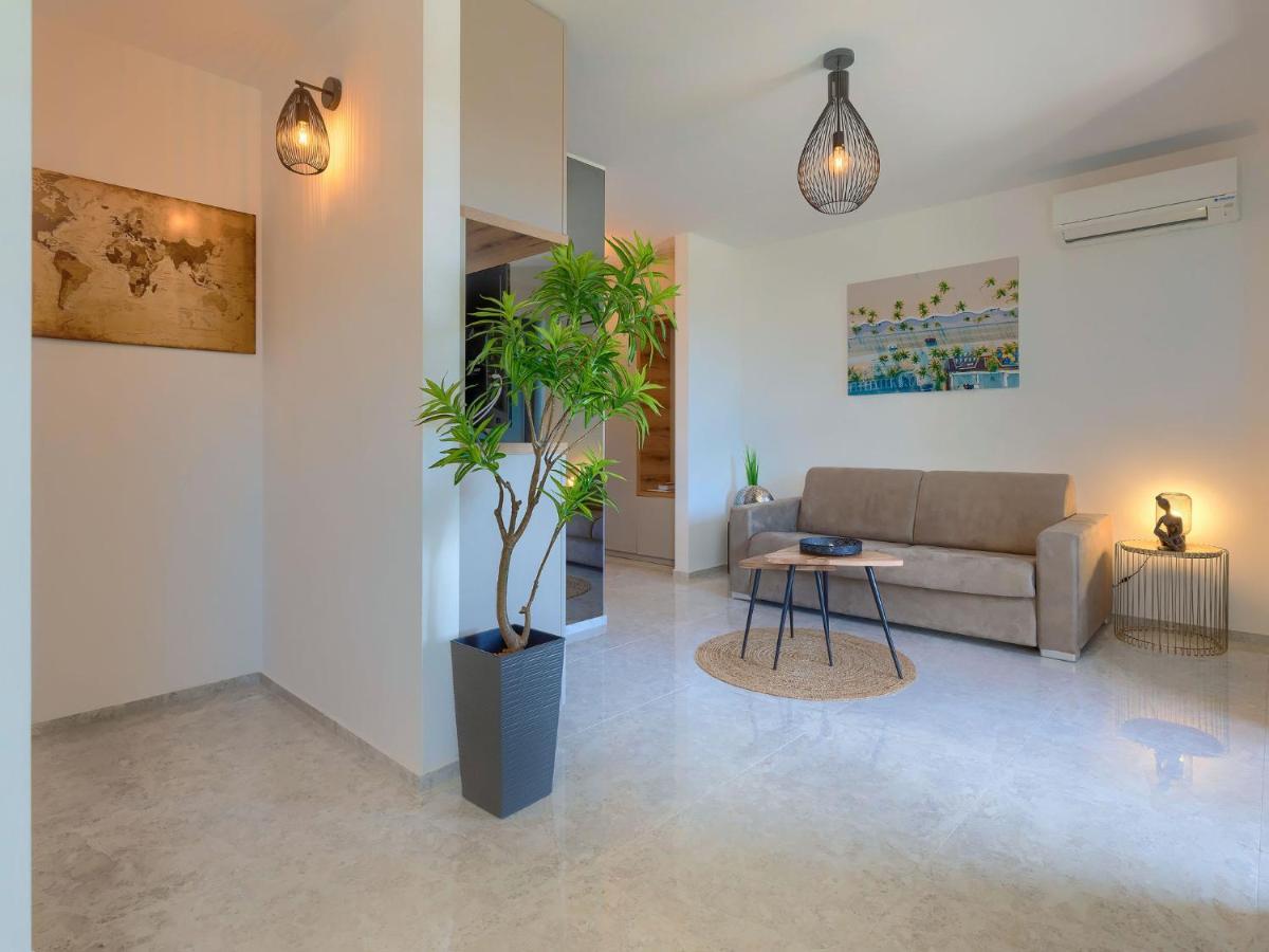Apartment Wing 77 By Interhome PUY Eksteriør bilde